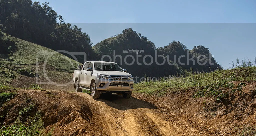 Toyota Hilux 2016 Ngay Cang Thuc Dung (18)
