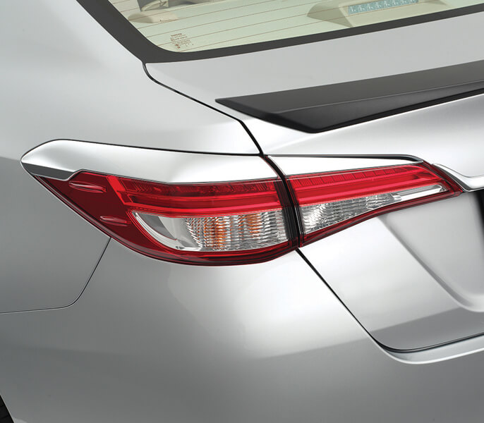 Op Trang Tri Den Hau Ma Chrome